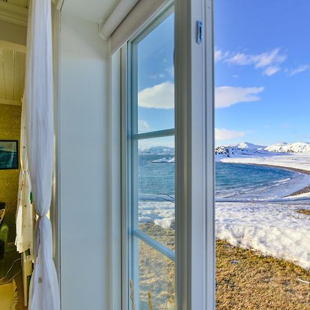 Kongsfjord Arctic Lodge Екстериор снимка