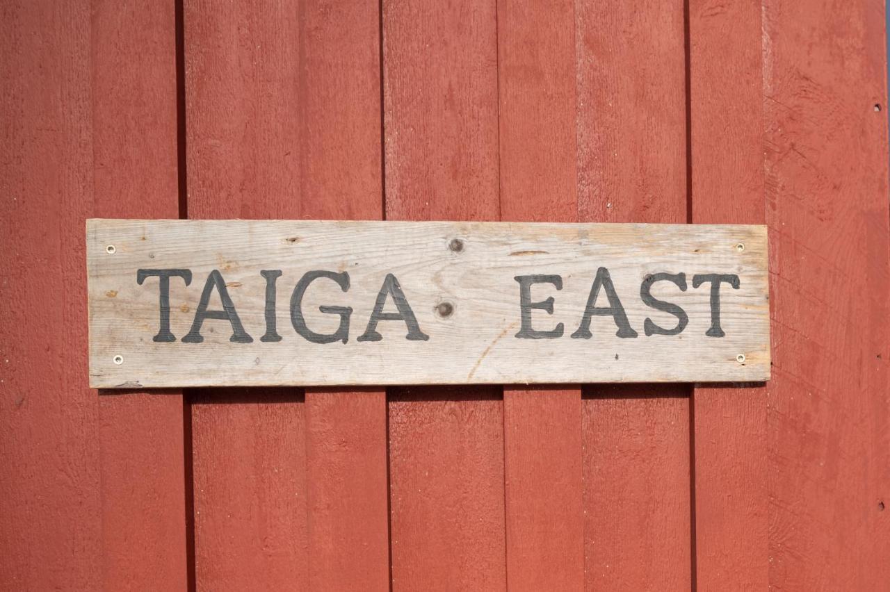 Kongsfjord Arctic Lodge Екстериор снимка