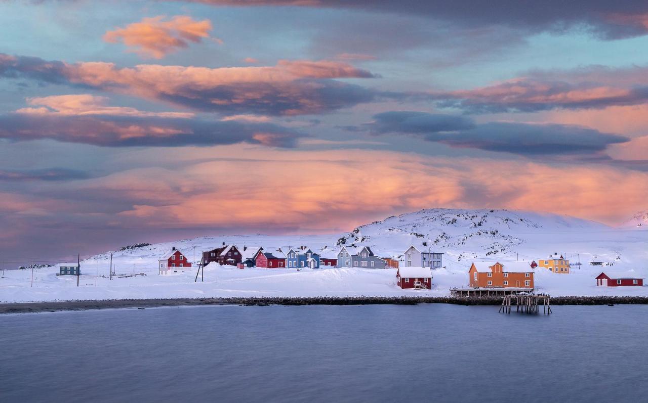 Kongsfjord Arctic Lodge Екстериор снимка