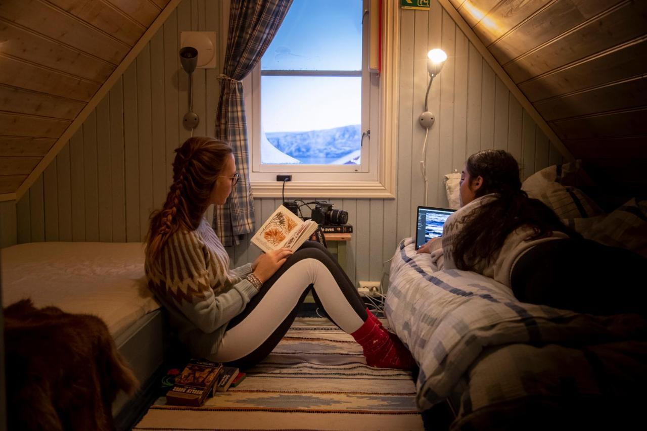 Kongsfjord Arctic Lodge Екстериор снимка