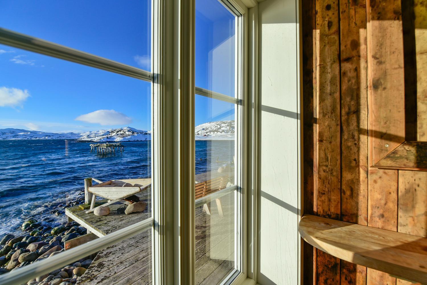 Kongsfjord Arctic Lodge Екстериор снимка
